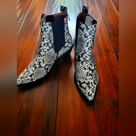 Straight To Hell Boots - Picture 3 of 4